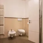 La Tesoro アパート